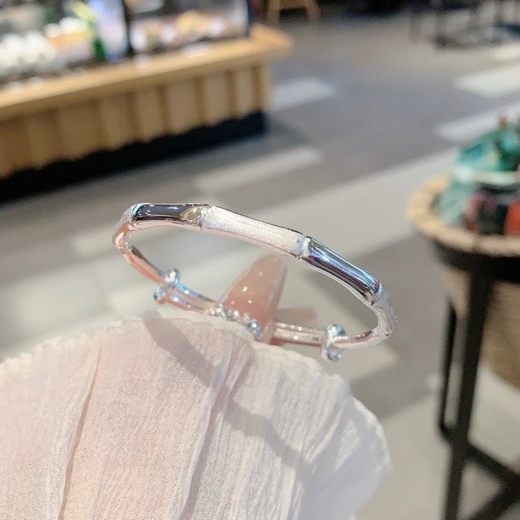 NA- 4. Bamboo Children Siver 999 Bangle 17g with S999 Mark & Certification//NA 4. Gelang Anak Perak 999 Bambu 17g dengan Tanda & Sertifikasi S999