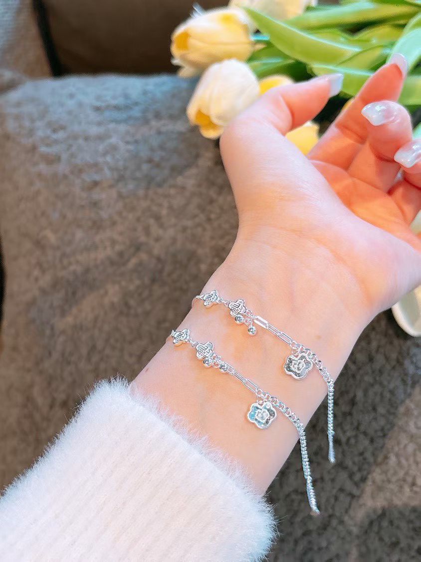 NA- 10. Fu & Ruyi Siver 999 Bracelets with S999 Mark & Certification//NA 10. Gelang Perak Fu & Ruyi 999 dengan Tanda & Sertifikasi S999