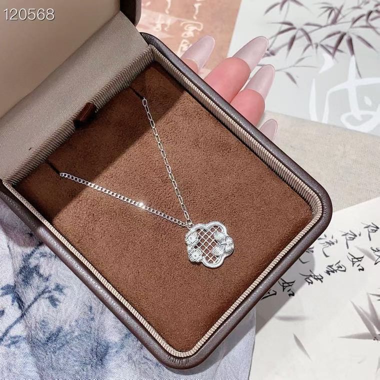 NA- 16. Flower Pendant Necklace Siver 999 with S999 Mark & Certification//NA 16. Kalung Liontin Bunga Perak 999 dengan Tanda & Sertifikasi S999