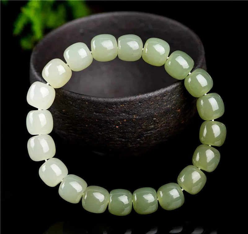 NA- Nephrite Jade Hetian Bracelet Gradient Fresh Green Color 8m*7mm//Gelang Giok Nefrit Hetian Gradien Warna Hijau Segar 8m*7mm
