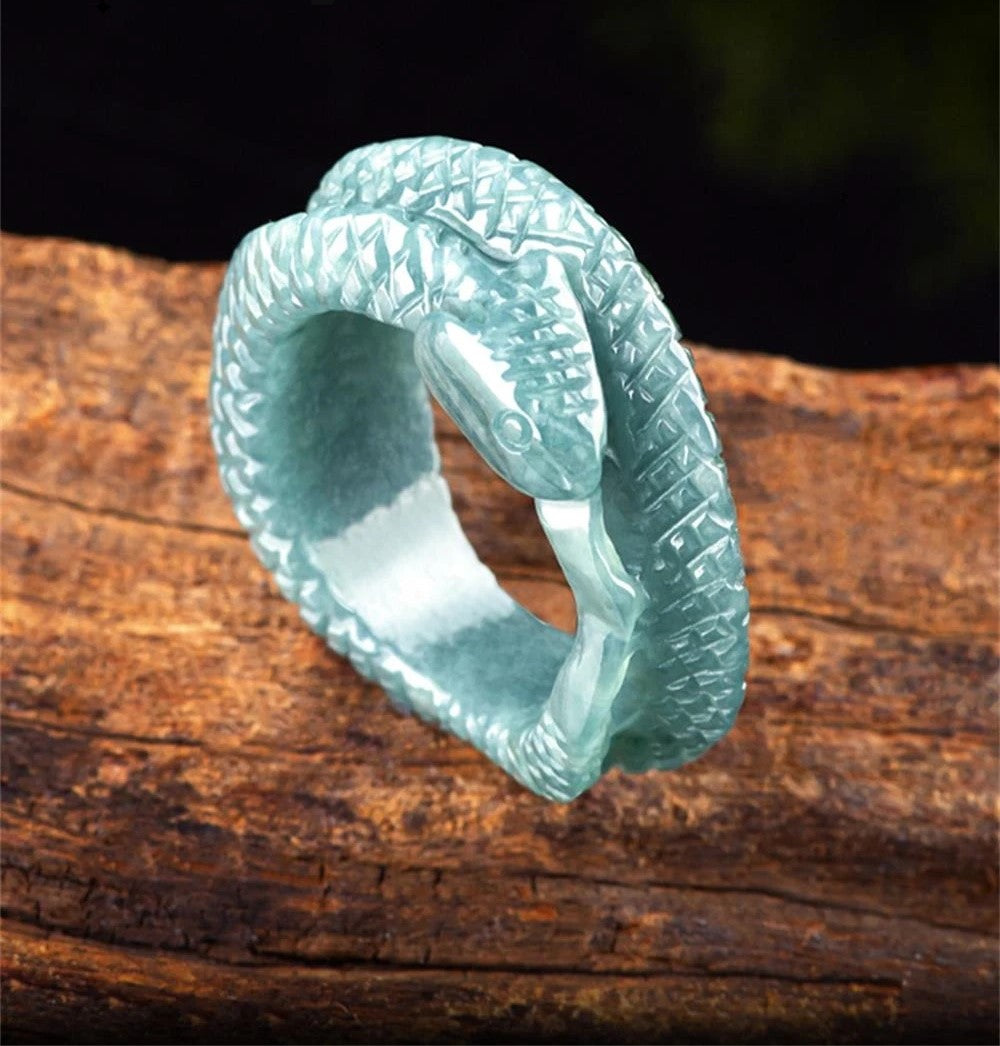 NA- Ring Jadeite Jade Guatemala Chinese Zodic Year Snake//Cincin Jadeite Jade Guatemala Zodiak Cina Tahun Ular