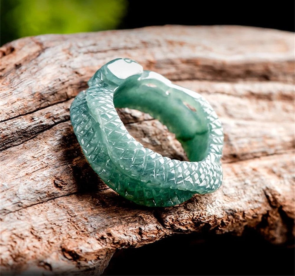 NA- Ring Jadeite Jade Guatemala Chinese Zodic Year Snake//Cincin Jadeite Jade Guatemala Zodiak Cina Tahun Ular